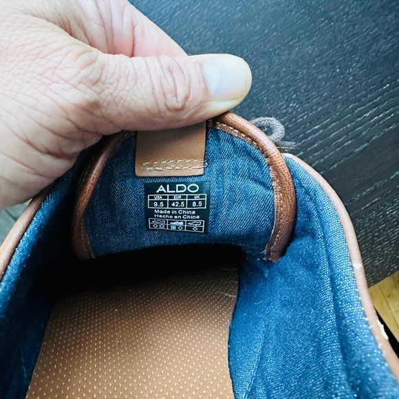 Aldo Men’s shoes US:9.5, used like new - Picture 3 of 3